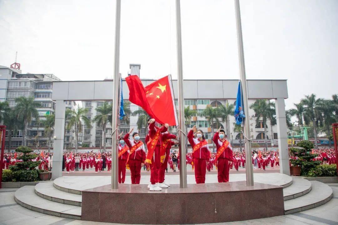 美丽皇后逃脱
